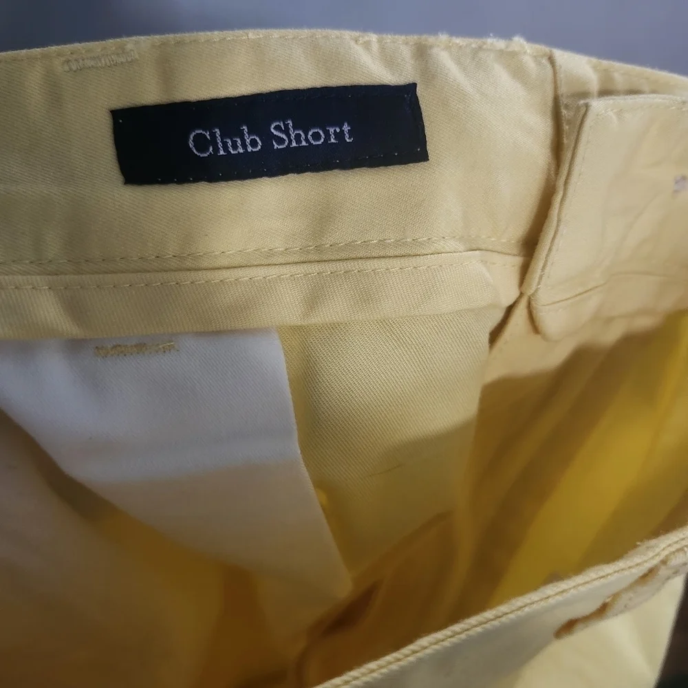 Vineyard Vines Yellow Men's Club Shorts Size 38 Summer Vacation Resort